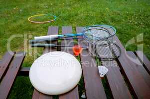 badminton racket equipment for camping, Frisbee, shuttlecock