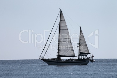 Segelboot auf Mittelmeer