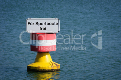 Schild " Für Sportbote frei"