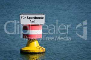 Schild " Für Sportbote frei"