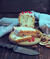 bread cake with raisins and dried fruits