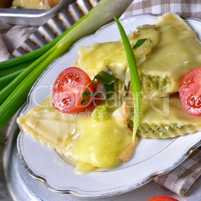 Swabian ravioli gratinated with cheese