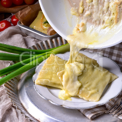 Swabian ravioli gratinated with cheese