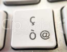 "ò" letter and @ Symbol on a Pc keyboard button