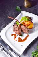 Grilled lamb chops with potatoes