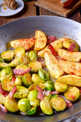 Brussels Sprouts with ham ,honey and roasted potatoes