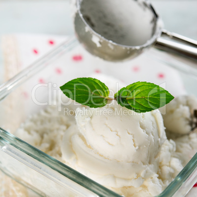 Milk ice cream