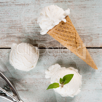 yoghurt ice cream cone