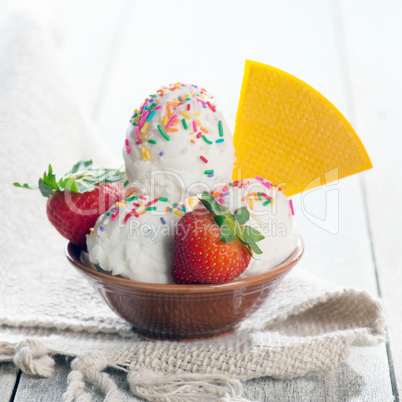 yogurt ice cream cup