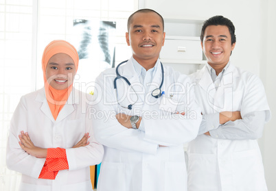 Asian medical doctors team portrait