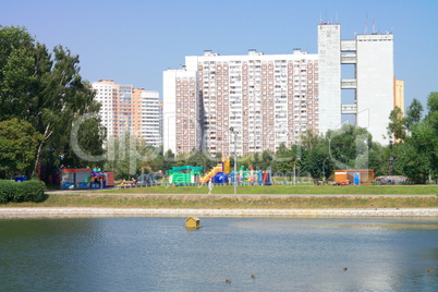 summer in city park