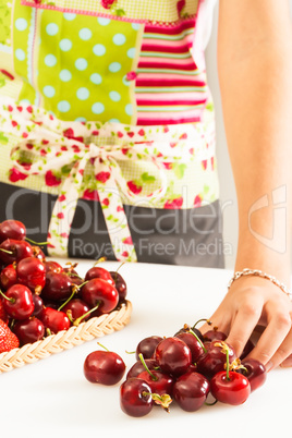 Selecting cherries