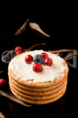 Cookies with cream cheese and blueberries