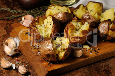 baked potato with spices and herbs