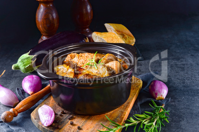 Eggplant Casserole - (Melitzanes Me Kreas Sti Katsarola)