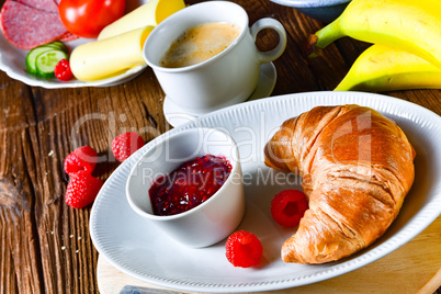 delicious croissant breakfast