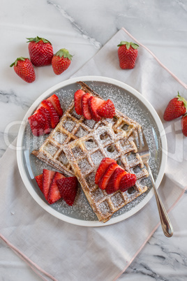 Waffeln mit Erdbeeren Waffeln mit Erdbeeren