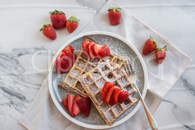 Waffeln mit Erdbeeren Waffeln mit Erdbeeren
