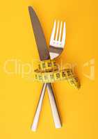Measuring tape with a fork