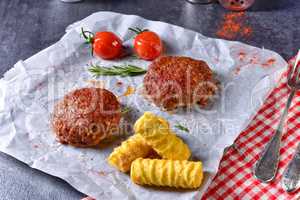 vegetable French fries with herb quark and tomatoes