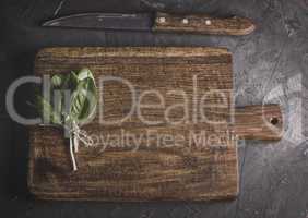 old vintage kitchen cutting board and bunch with green sorrel le