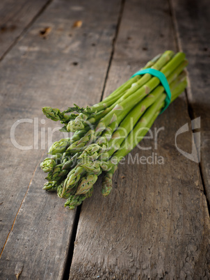 Fresh organic gree asparagus