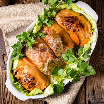 baked cabbage rolls in tomato sauce