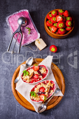 strawberry tart with vanilla pudding and ice cream