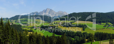 Südtirol oberhalb von Meran Panorama