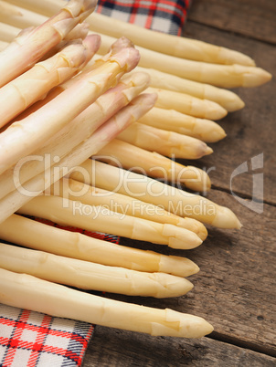 Fresh organic white asparagus