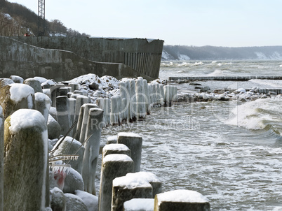 construction of the promenade at sea, strengthening the sea coastline, special equipment on the beach