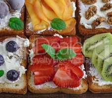 French toasts with soft cheese