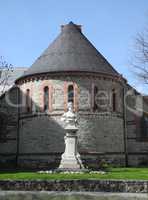 Denkmal Landgräfin Elizabeth und Englische Kirche in Bad Honurg