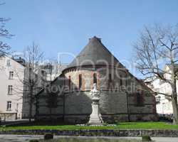 Denkmal Landgräfin Elizabeth und Englische Kirche in Bad Honurg