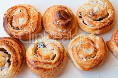 buns with cottage cheese, home baked buns, rolls with sweet cottage cheese