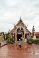 Lamphun; Wat Haripoonchai temple