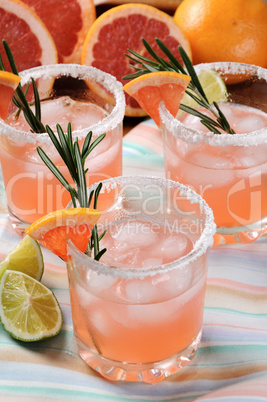 cocktail sparkling  pink Paloma