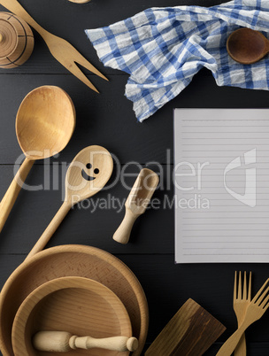 wooden kitchen items
