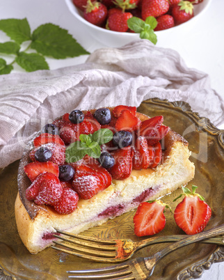cheesecake made of cottage cheese and fresh strawberries