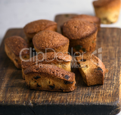 small  baked cupcakes with dry fruits