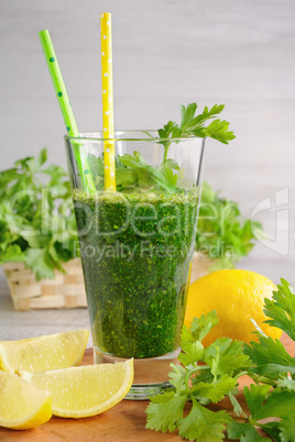 smoothie of parsley and celery