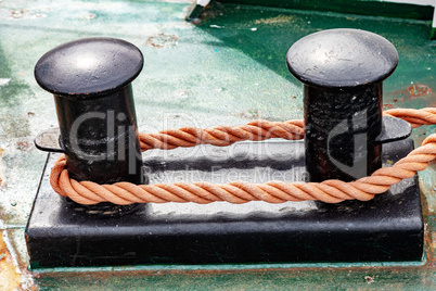 Rope attachment at the breakpoint