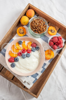 Joghurt mit Beeren