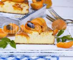 piece of cheesecake with apricots