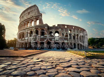 Road to Colosseum