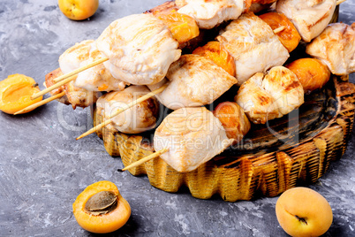 Bbq turkey meat on wooden skewers