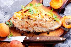 Grilled chicken with apricot