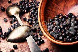 Bowl of juniper berries