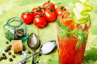 Fresh tomato juice