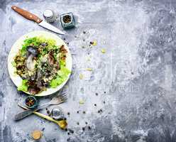 Vegetarian salad with mushrooms